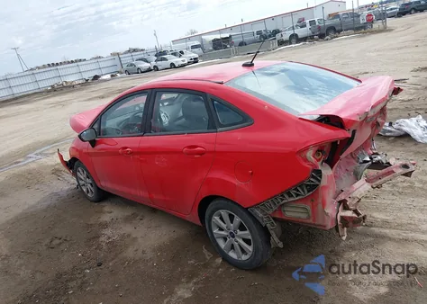 2013 Ford Fiesta Se z USA, uszkodzony, nr VIN 3FADP4BJ4DM200527